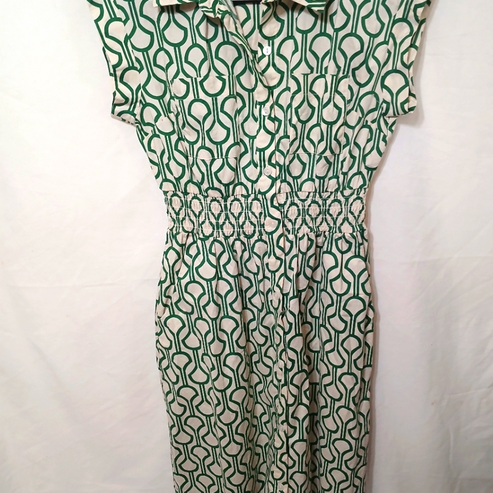 Like NWOT Monteau Los Angeles geometric contemporary cinched dress